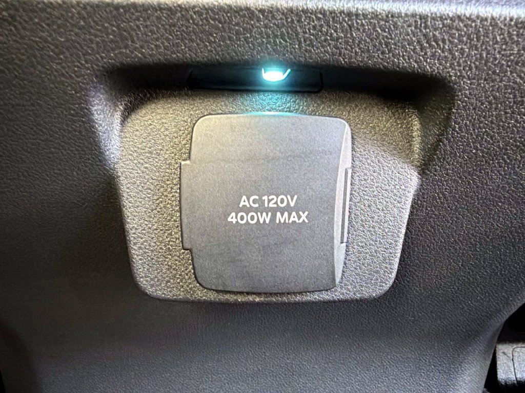 Used 2026 White Ford XLT image 18