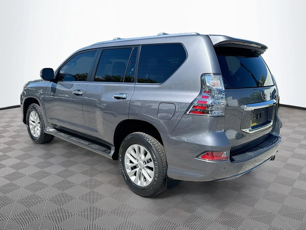 Used 2023 Gray Lexus 460 image 8