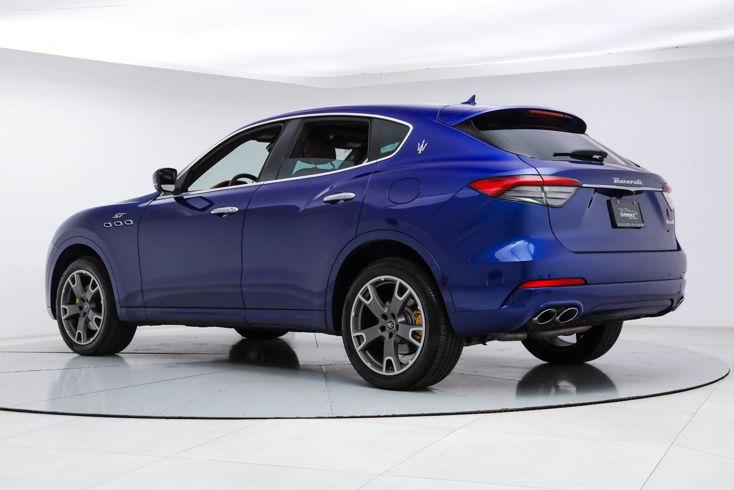 Certified Used 2023 Blue Maserati GT image 3
