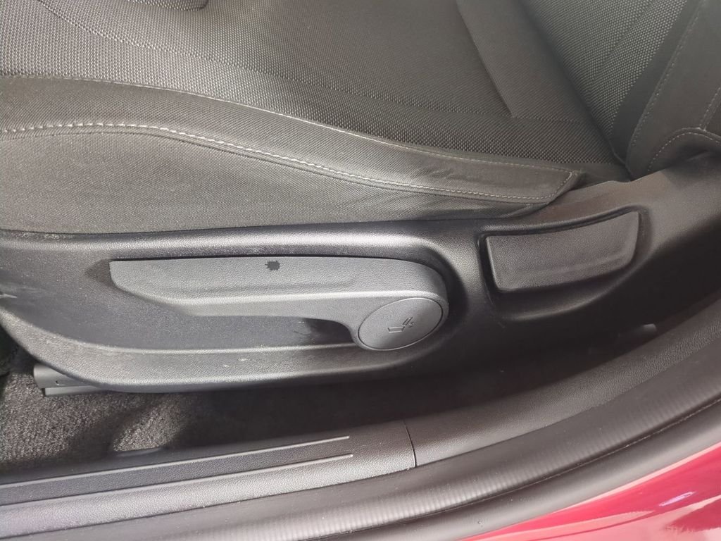 Used 2024 Red Hyundai SE image 21