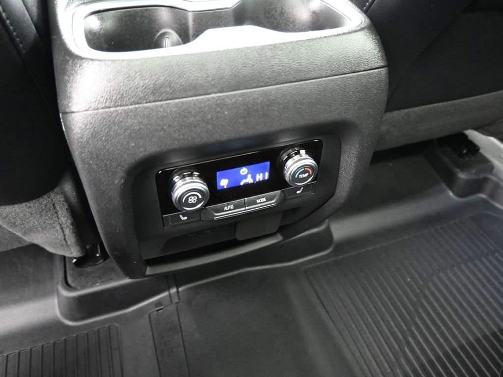 2026 GMC Acadia Elevation - Photo 20