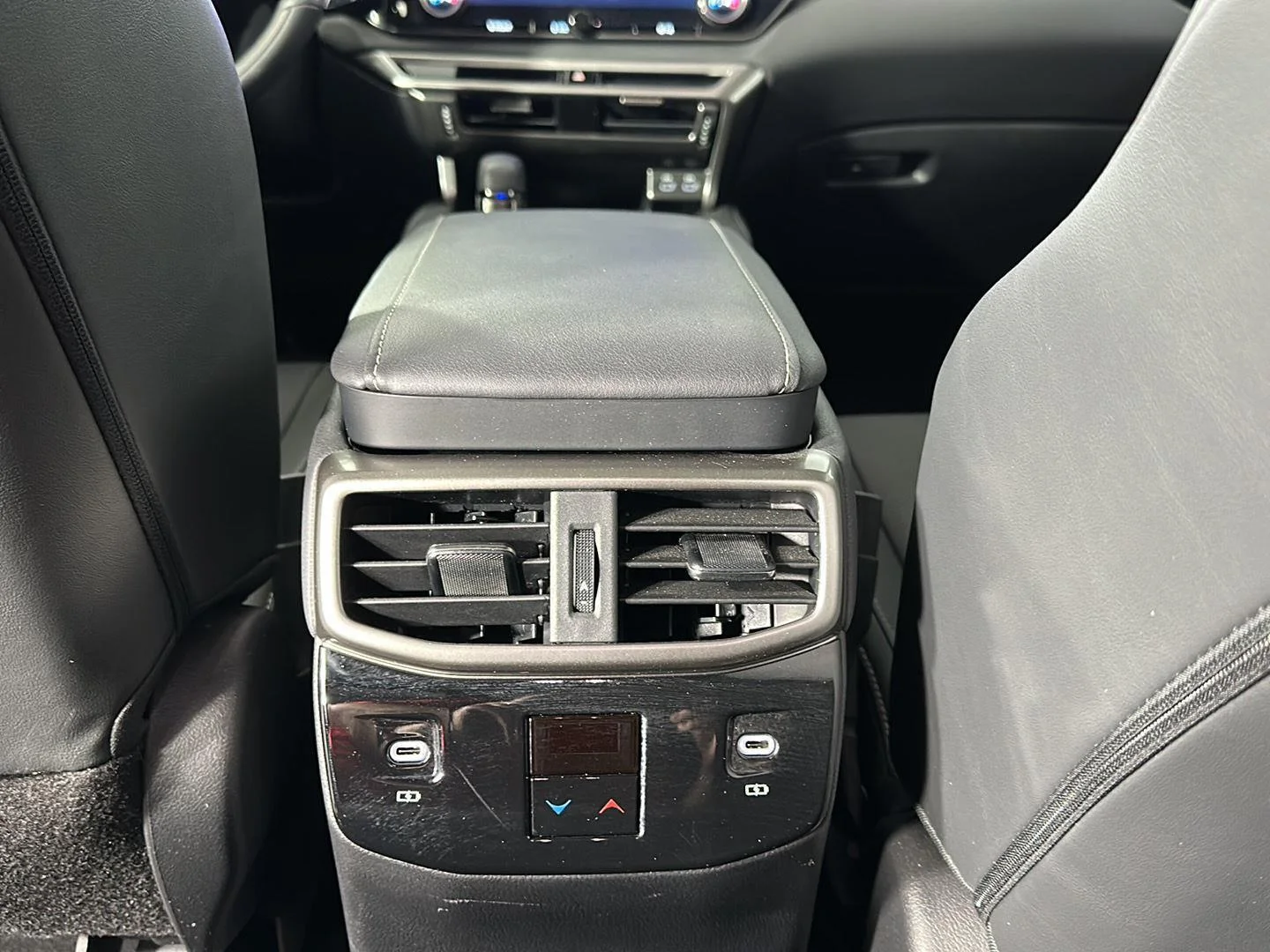 Used 2023 Nebula Gray Pearl Lexus RX 350h Premium image 19