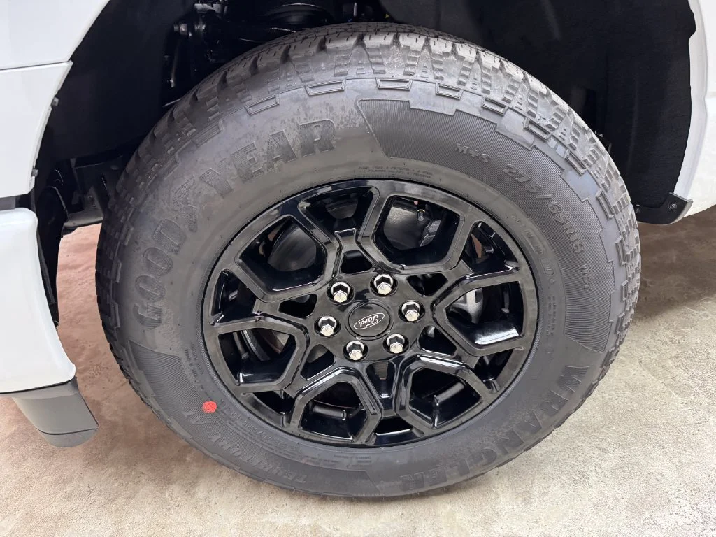 New 2026 Oxford White Ford STX® image 32