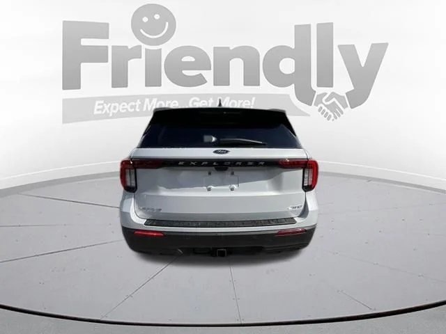New 2026 Space White Metallic Ford Active image 6