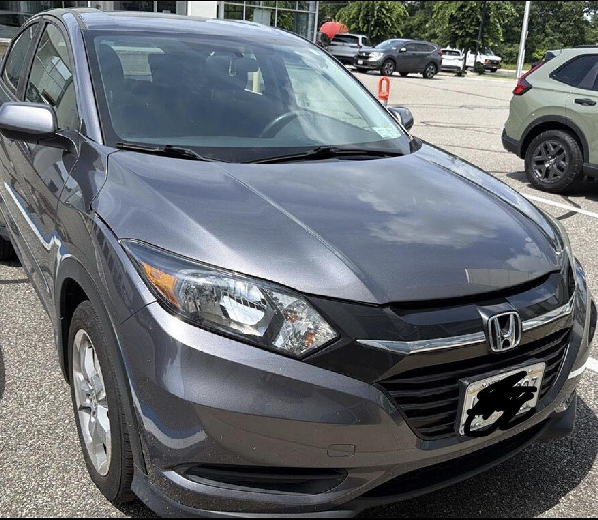 Used 2018 Modern Steel Metallic Honda LX image 1