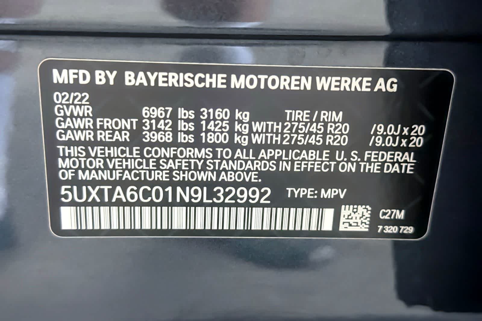 Used 2022 Arctic Grey Metallic BMW xDrive45e image 30