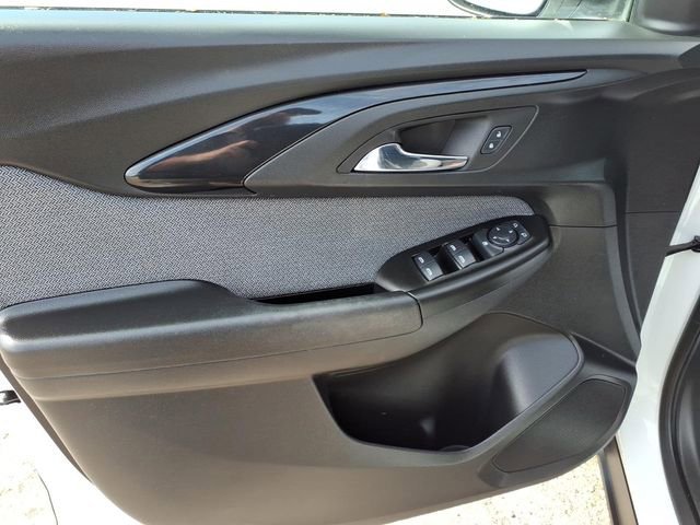 Used 2023 Summit White Chevrolet LT image 11