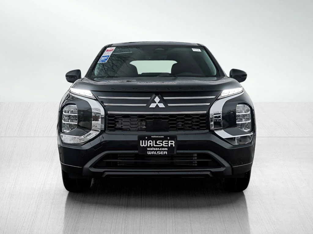 New 2026 Black Diamond Mitsubishi ES image 2