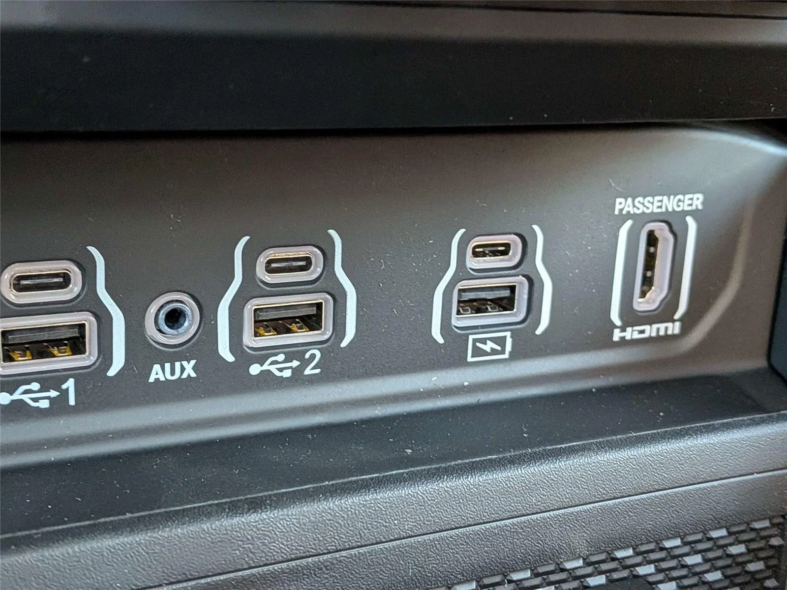 2026 RAM 1500 Limited Longhorn - Photo 23