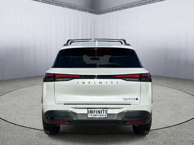 New 2027 RADIANT WHITE INFINITI Sport AWD image 8