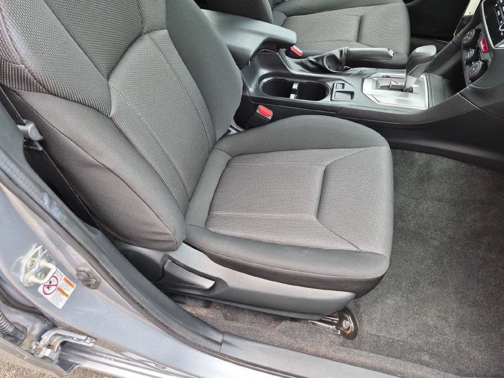 Used 2020 Silver Subaru Base image 24