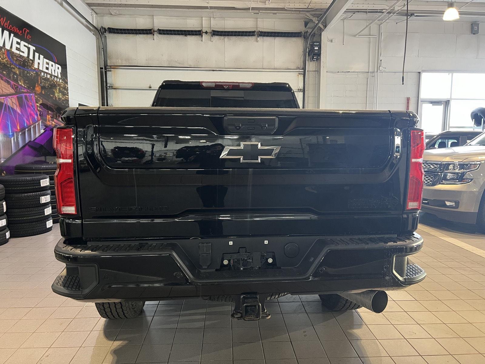 Used 2026 Black Chevrolet High Country image 6