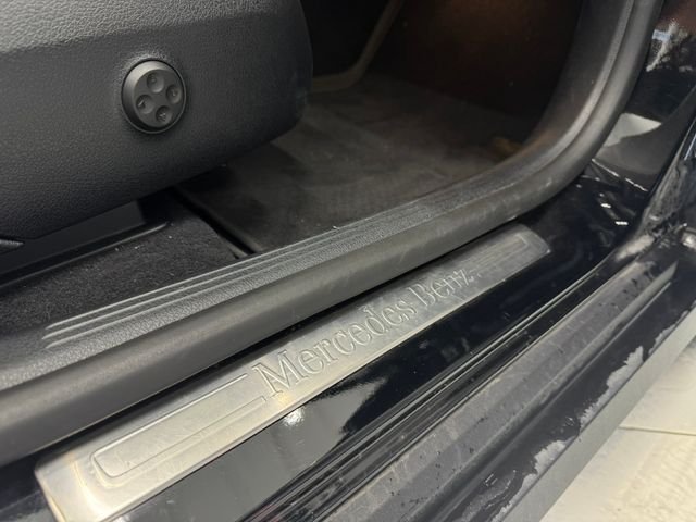 Certified Used 2024 Black Mercedes-Benz GLC 300 image 38