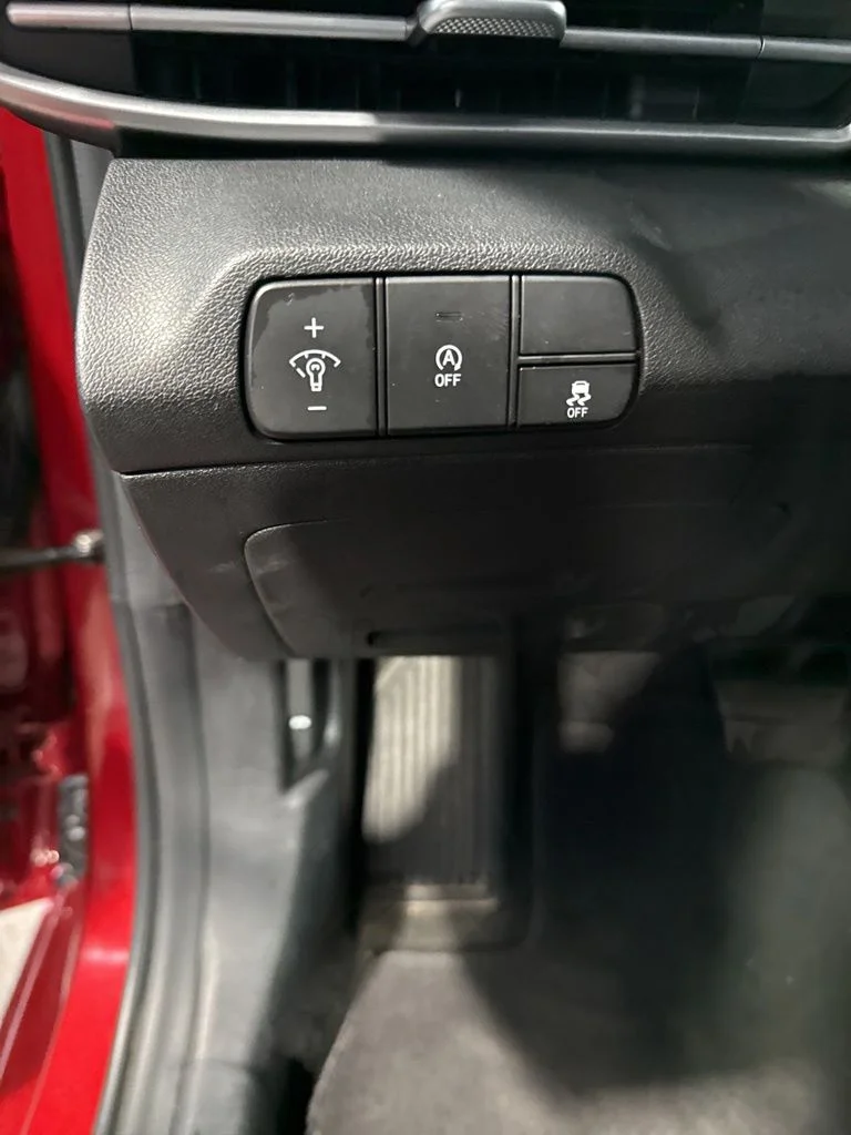 Used 2024 Red Hyundai SE image 30