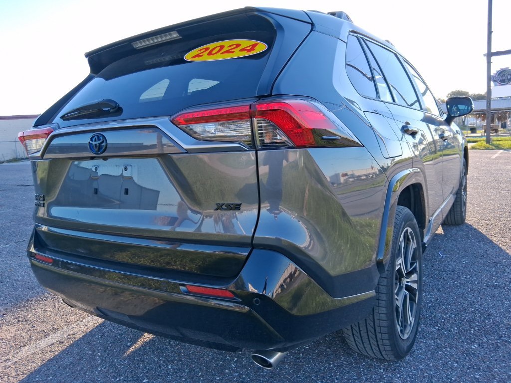 Used 2024 Gray Toyota XSE image 3