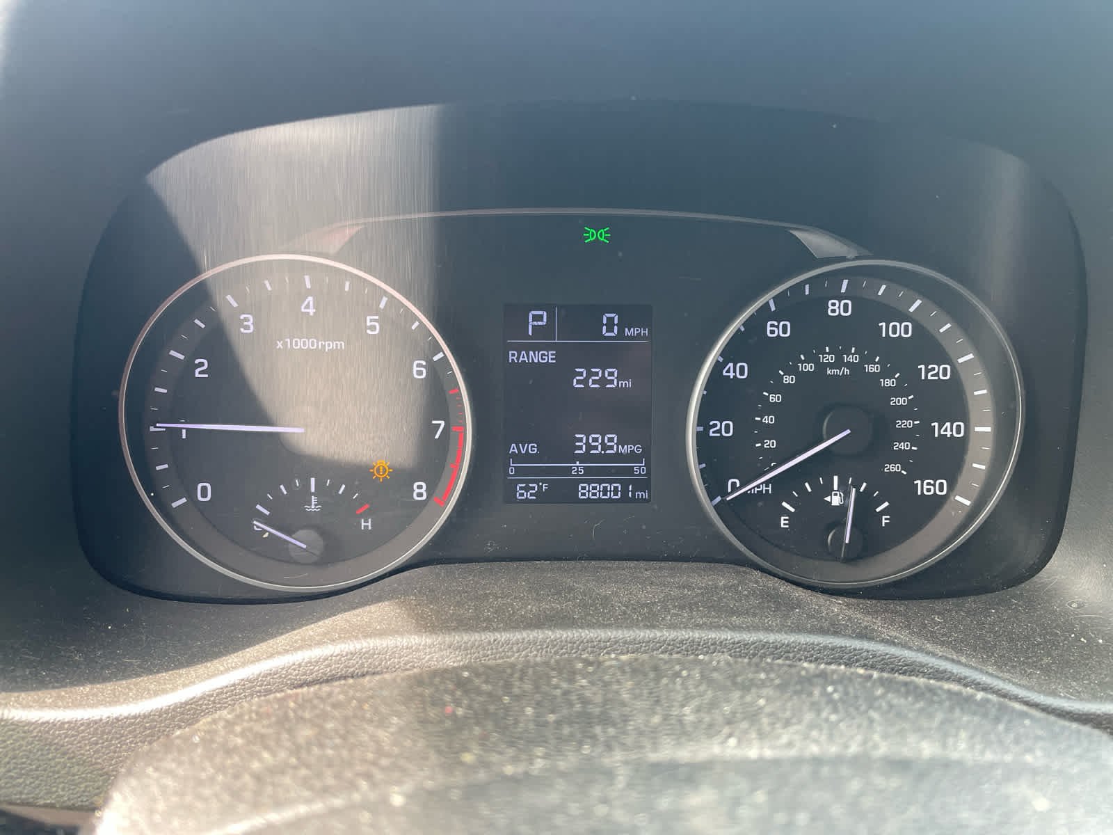 Used 2018 Electric Blue Metallic Hyundai SE image 6