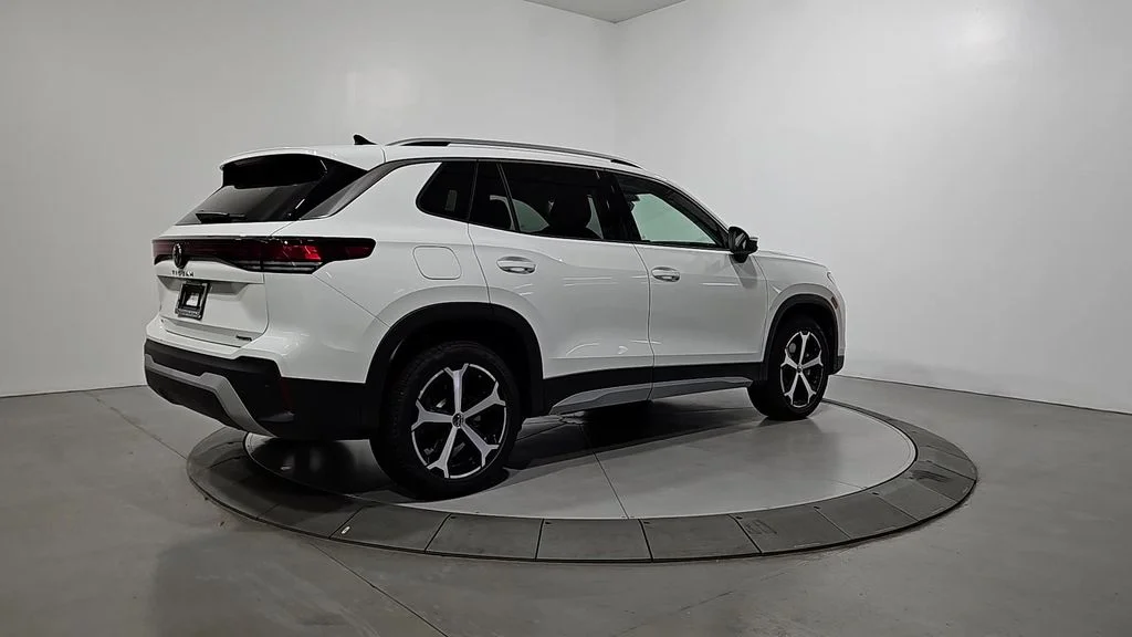 New 2026 White Volkswagen 2.0T SE image 5