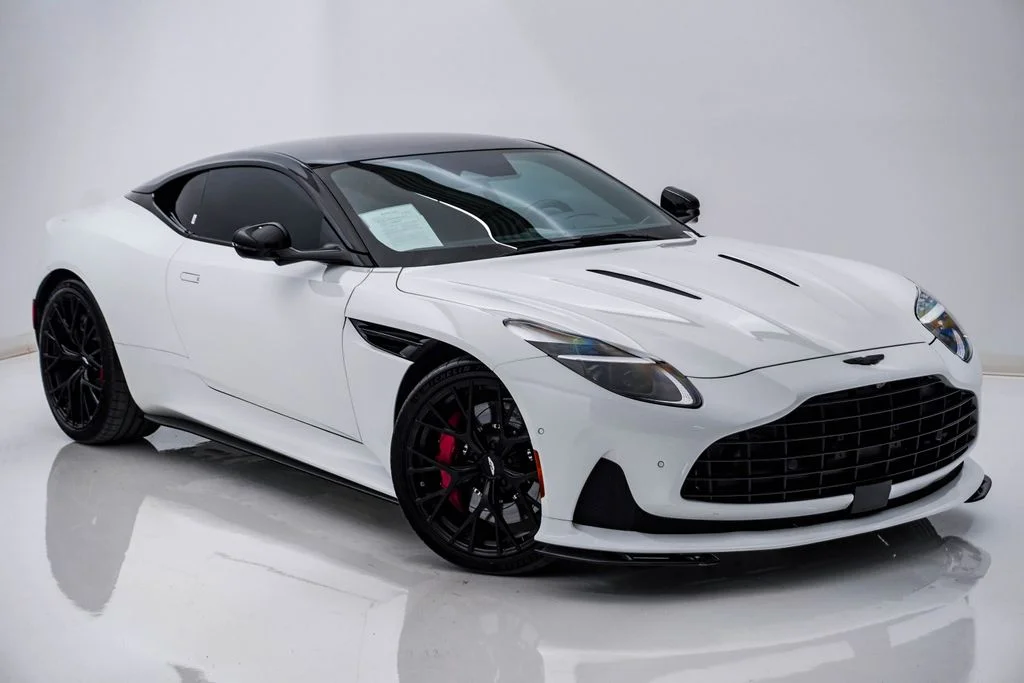 Used 2024 Lunar White Aston Martin Coupe image 3