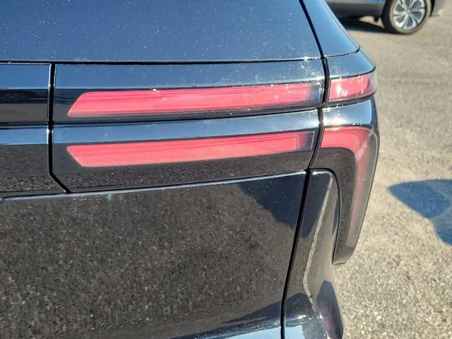 2025 Chevrolet Traverse LT - Photo 9