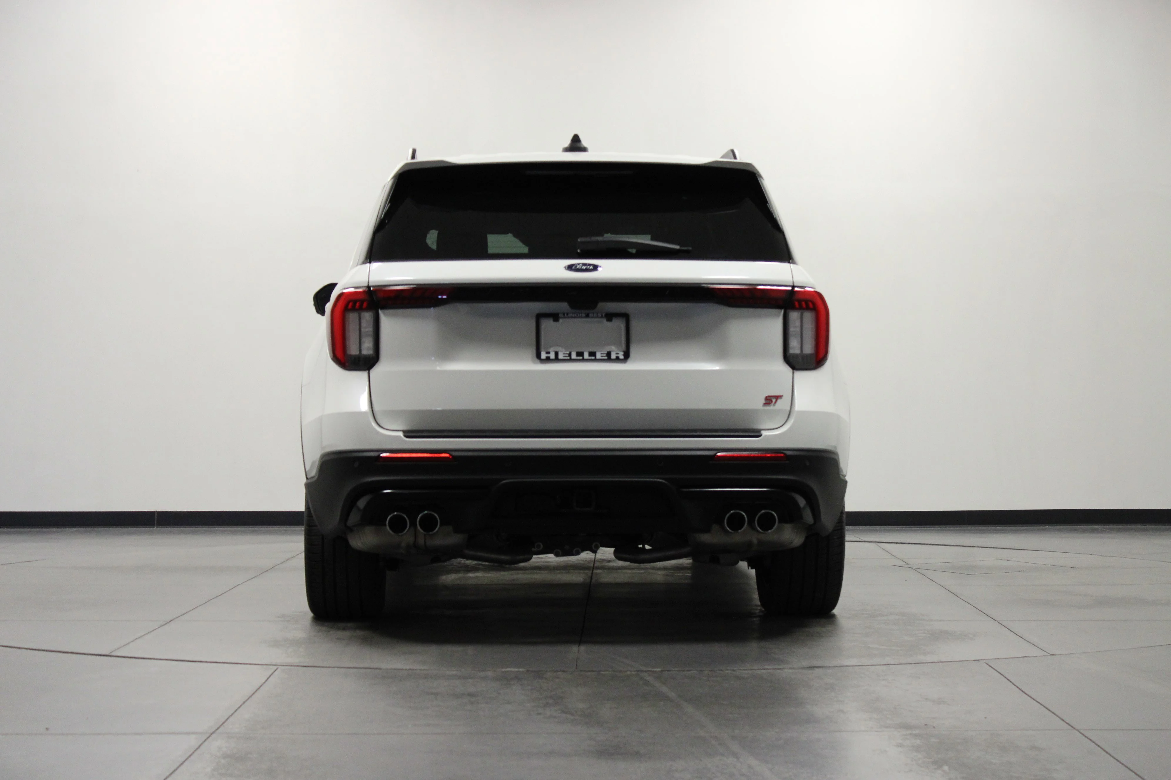 Used 2025 White Metallic Ford ST image 5