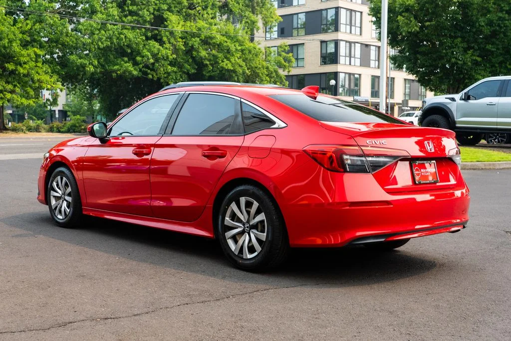 Used 2022 Red Honda LX image 4