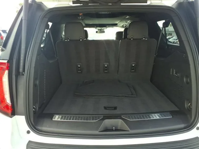 Used 2023 Summit White GMC AT4 image 7