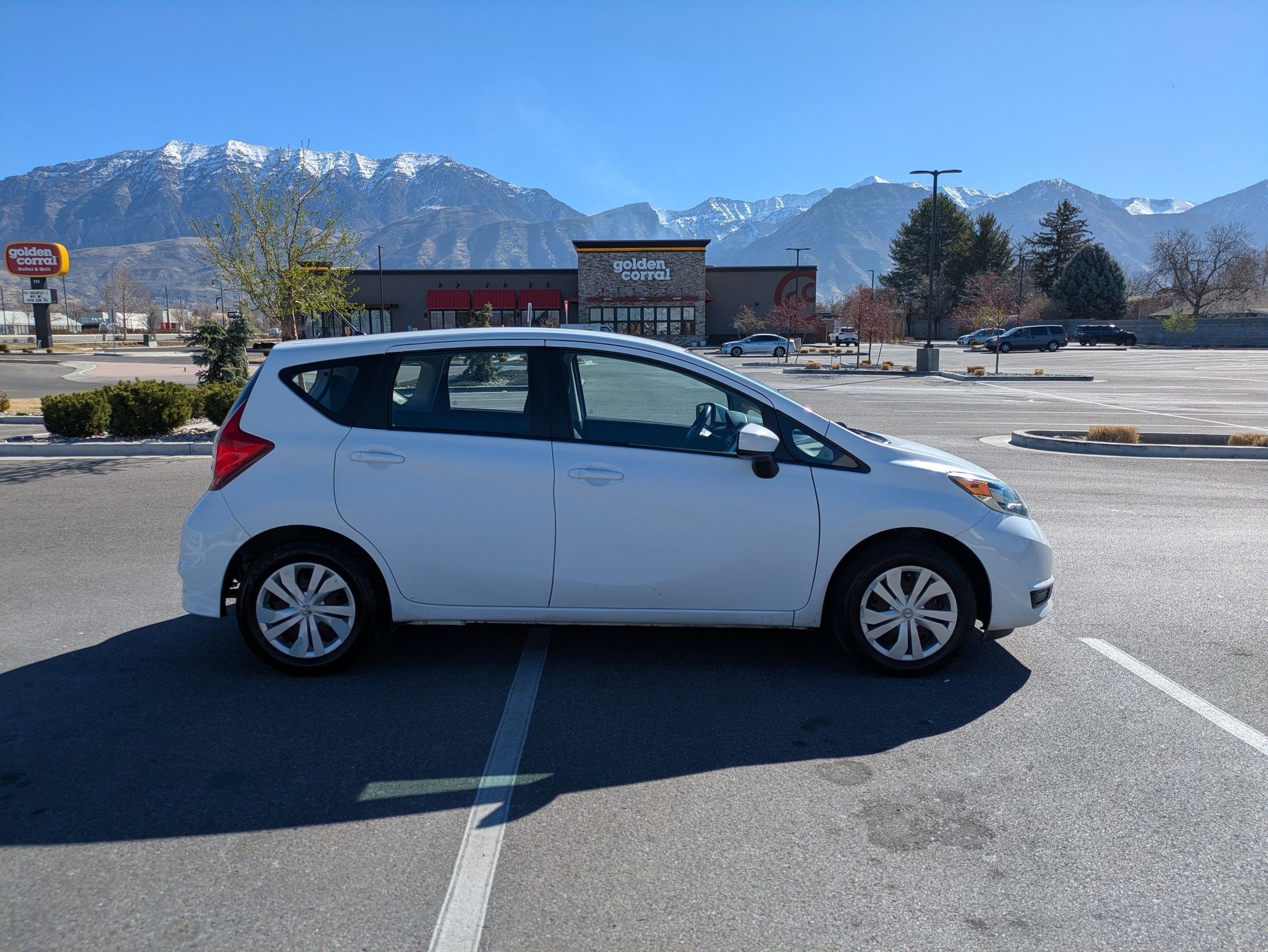 Used 2019 Nissan Versa Note SV with VIN 3N1CE2CPXKL362090 for sale in Orem, UT