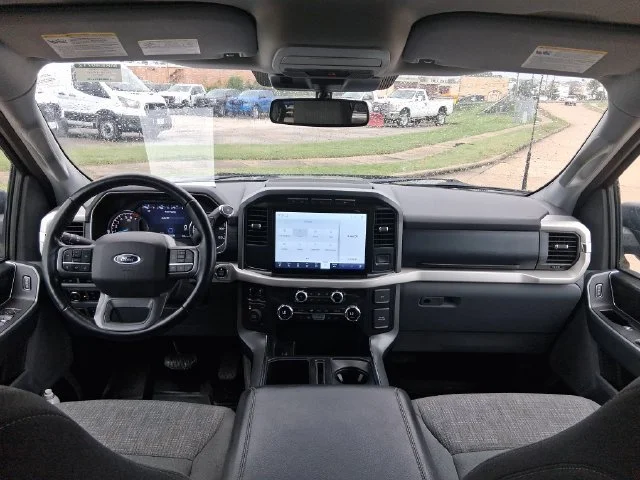 Used 2021 Gray Ford XLT image 21