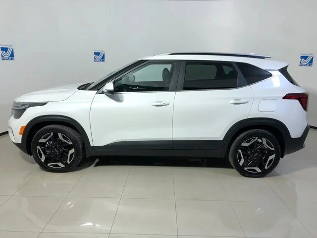 New 2026 Snow White Pearl Kia S image 6