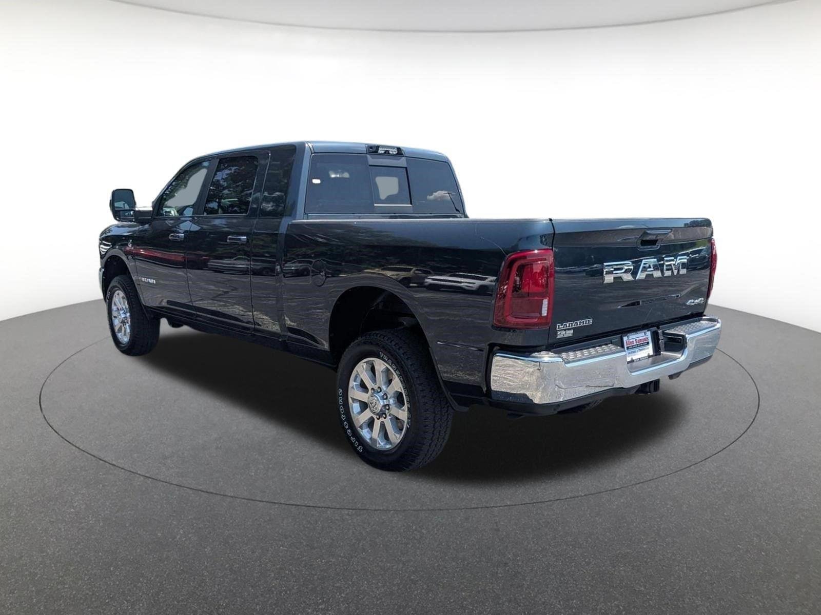 New 2026 Forged Blue Metallic Exterior Paint RAM Laramie image 6