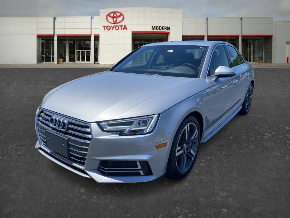 2017 Audi A4 2.0T quattro S tronic Premium Plus's photo