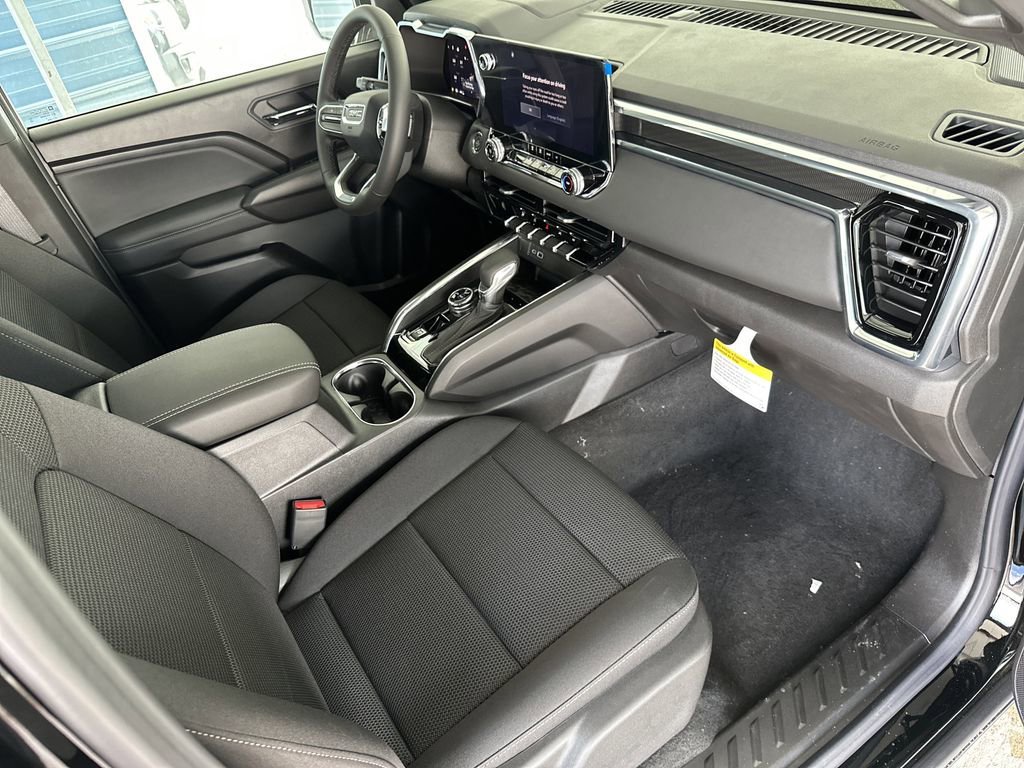 New 2026 Onyx Black GMC Elevation image 34