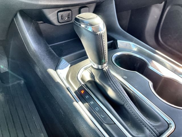 Used 2020 Gray Chevrolet LT image 21