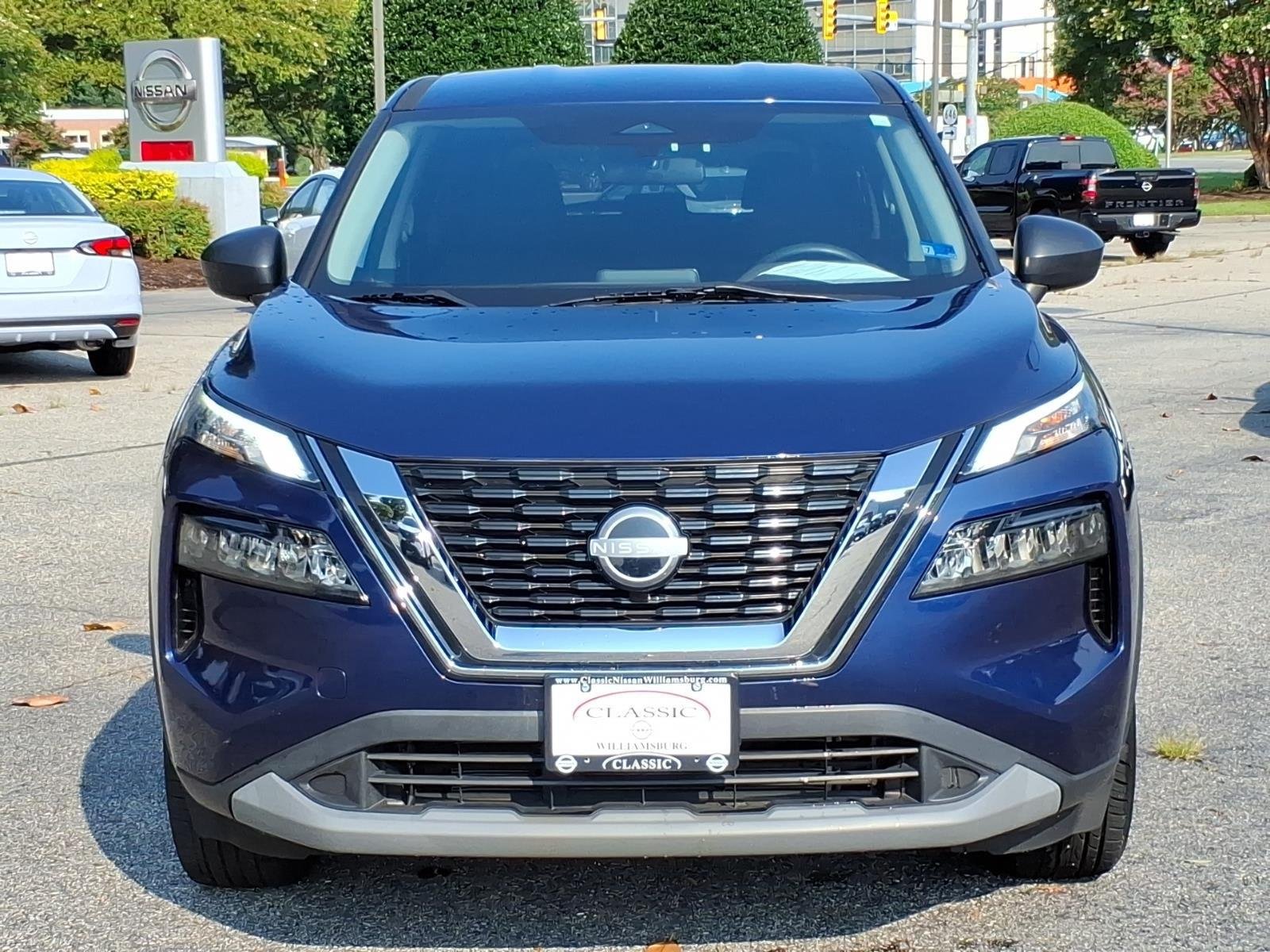 Used 2023 Caspian Blue Metallic Nissan S image 2