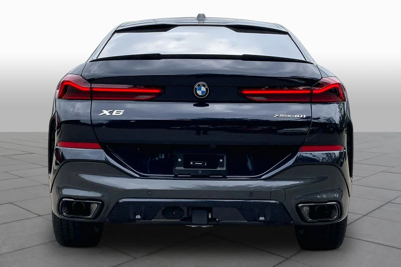 New 2027 Carbon Black Metallic BMW xDrive40i image 4