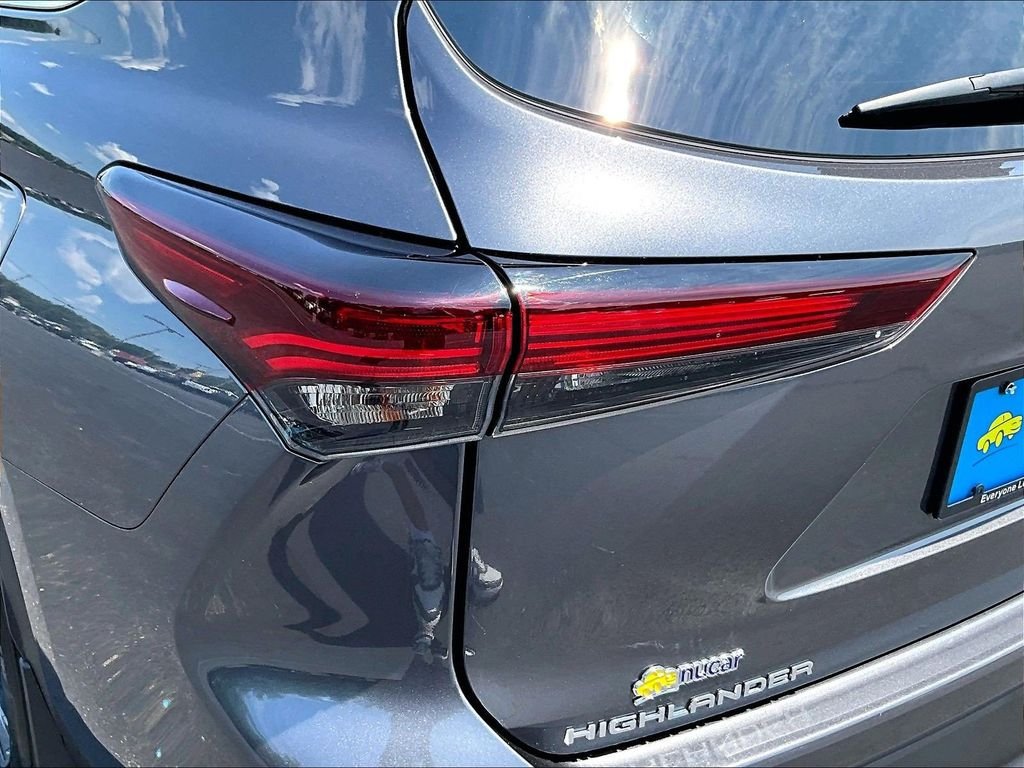 Used 2024 Gray Toyota XLE image 33