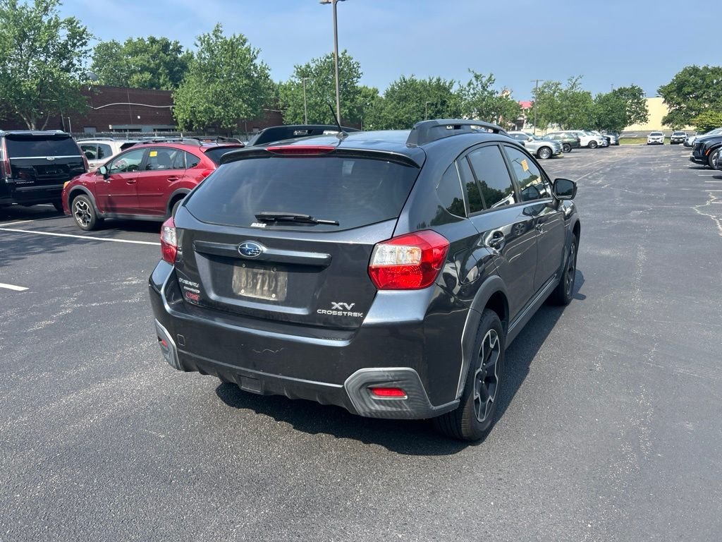 Used 2014 Gray Subaru 2.0i Premium image 4