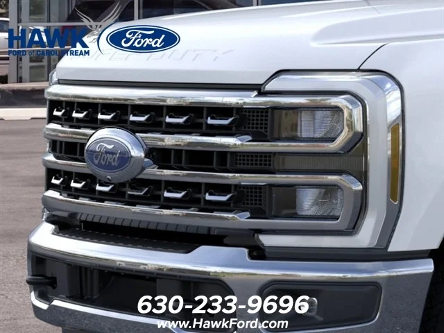 New 2026 Star White Metallic Tri-Coat Ford F-250® Lariat® image 17