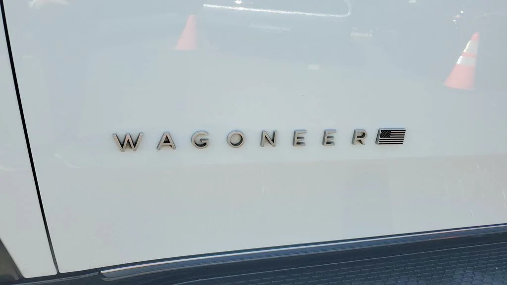 Used 2024 White Jeep Series II image 8