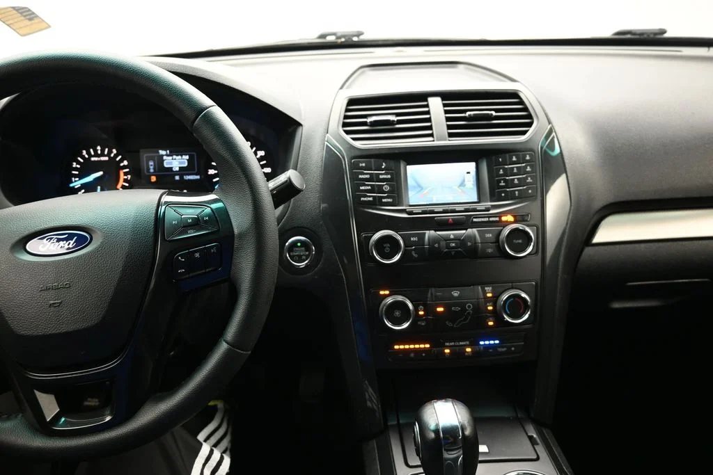 Used 2019 Magnetic Ford XLT image 19