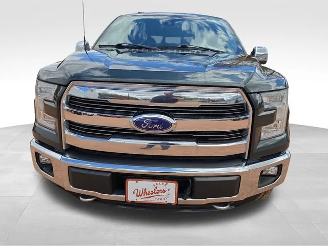 Used 2015 Gray Ford LARIAT image 10