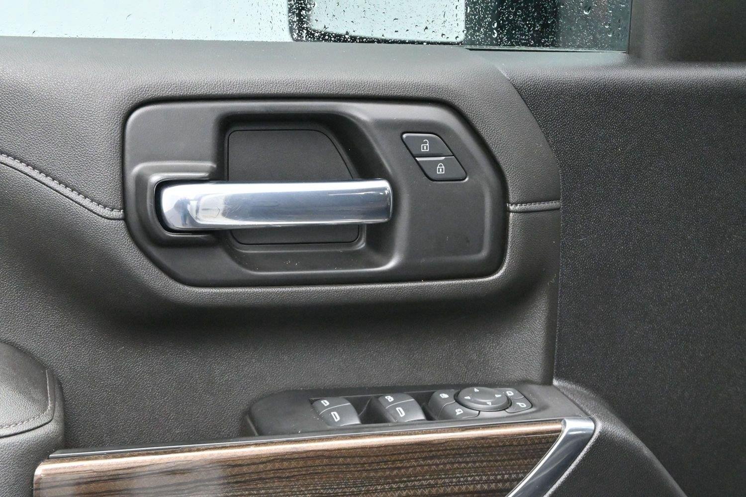 Used 2022 Summit White Chevrolet LT image 10