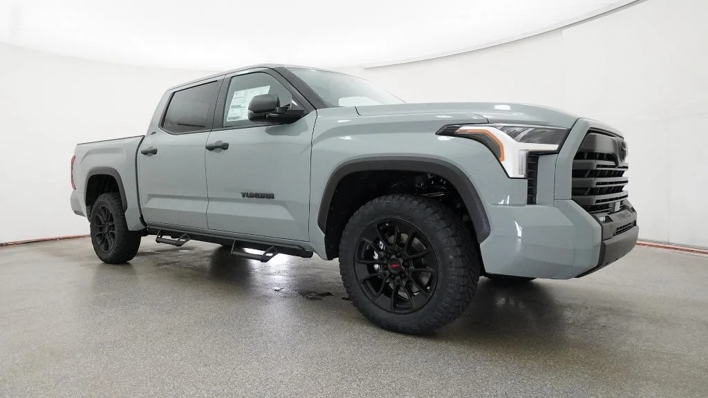 New 2026 Lunar Rock Toyota SR5 image 9