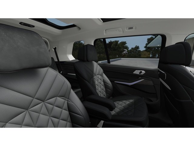 New 2027 Black Sapphire Metallic BMW X7 40i image 12