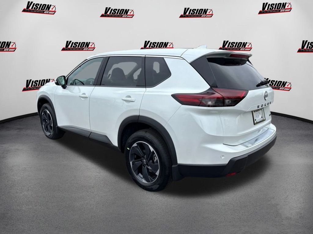 2026 Nissan Rogue SV - Photo 8
