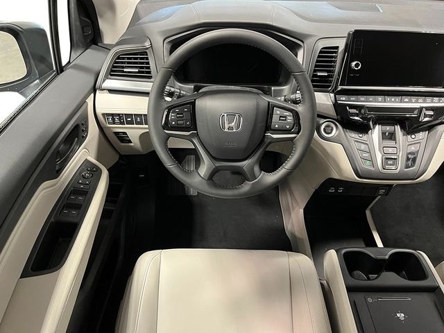New 2026 Platinum White Pearl Honda EX-L image 16