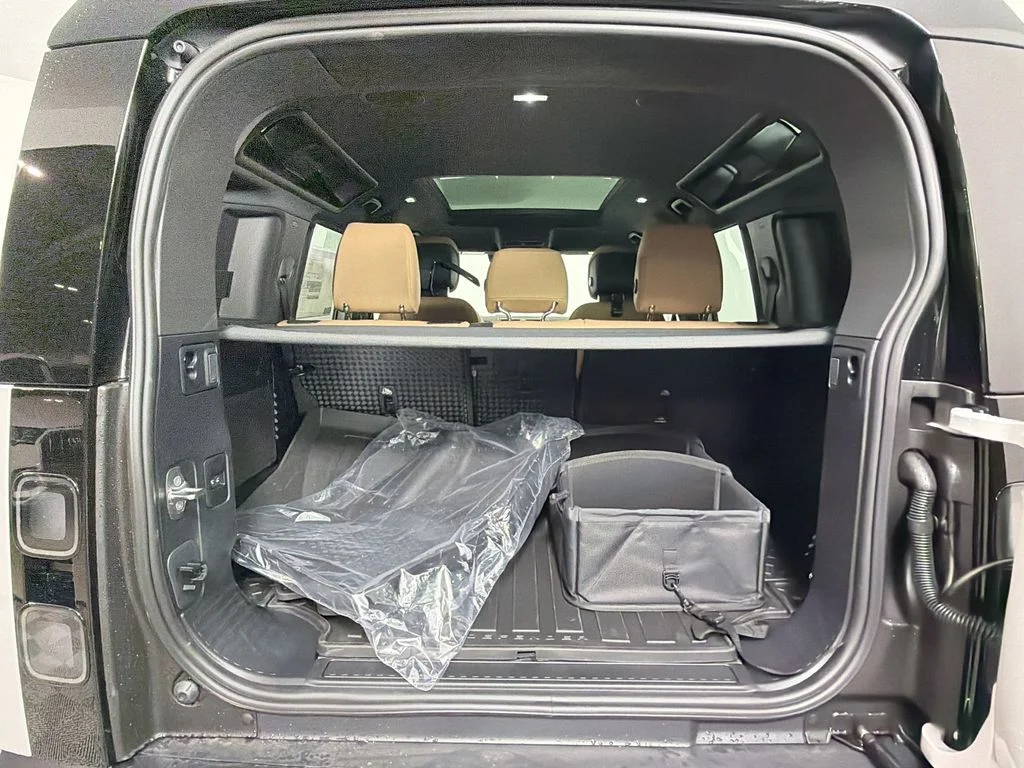 New 2026 Borasco Grey Land Rover X-Dynamic SE image 28