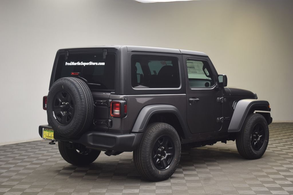 New 2026 Granite Crystal Metallic Clear-Coat Exterior Paint Jeep Sport image 6