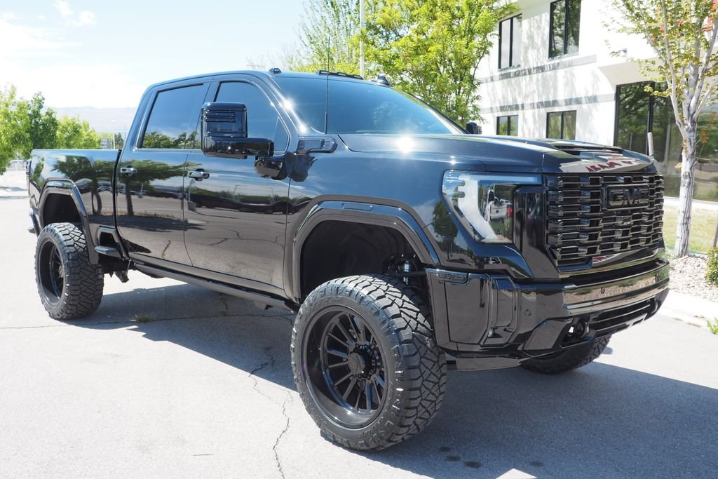 2026 GMC Sierra 3500HD Denali - Photo 9