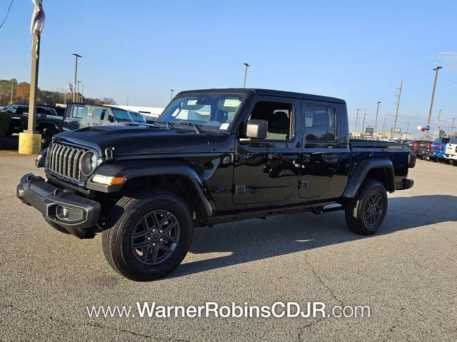 New 2025 Black Clear-Coat Exterior Paint Jeep Sport S image 3